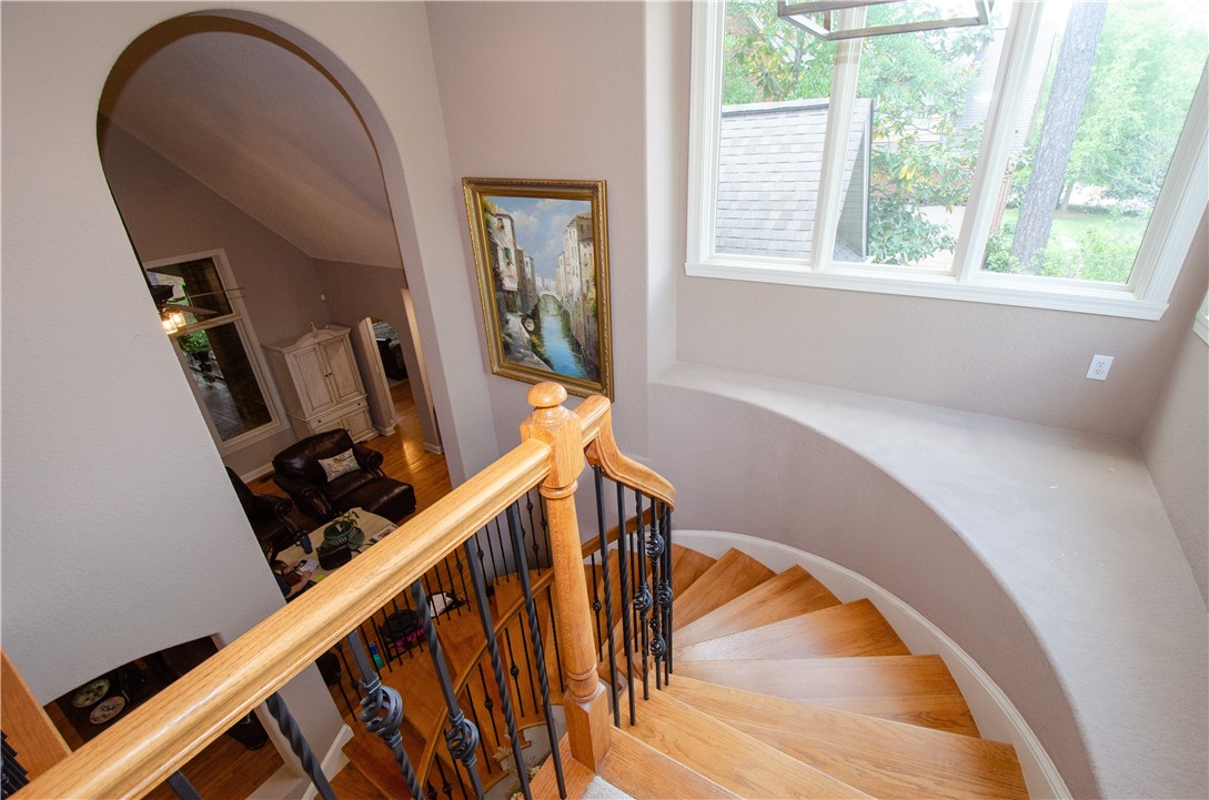 2209 MOUNT VERNON LANE