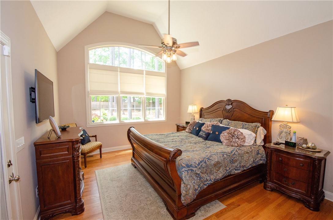 2209 MOUNT VERNON LANE