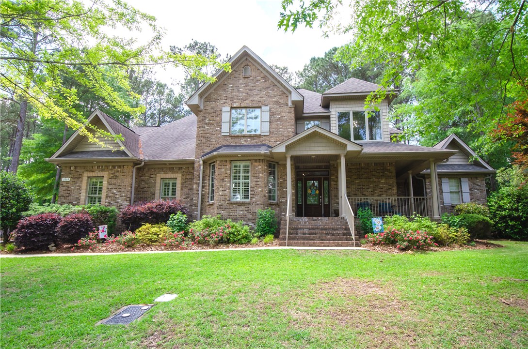 2209 MOUNT VERNON LANE