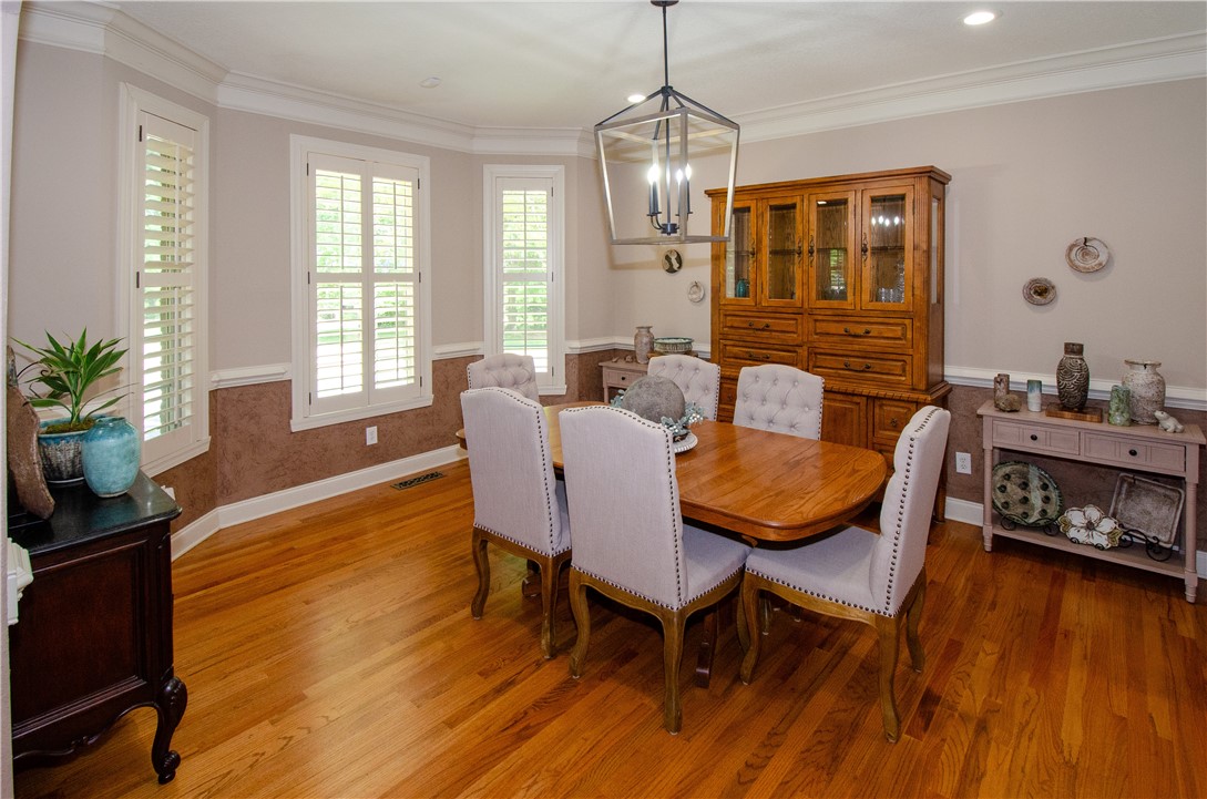 2209 MOUNT VERNON LANE