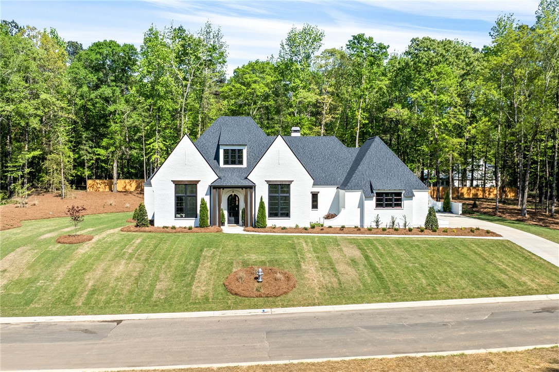 2109 LARKHILL LANE