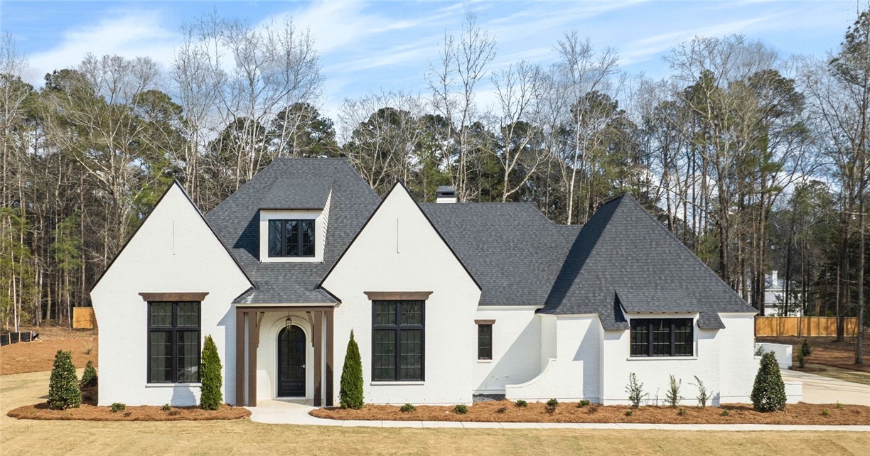 2109 LARKHILL LANE
