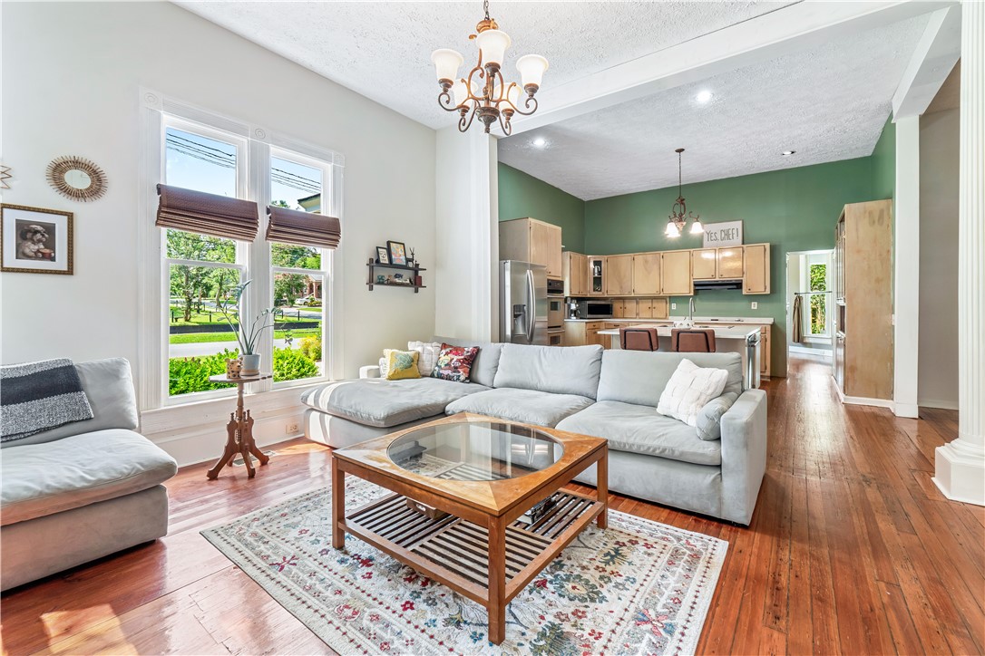 214 N 11TH STREET