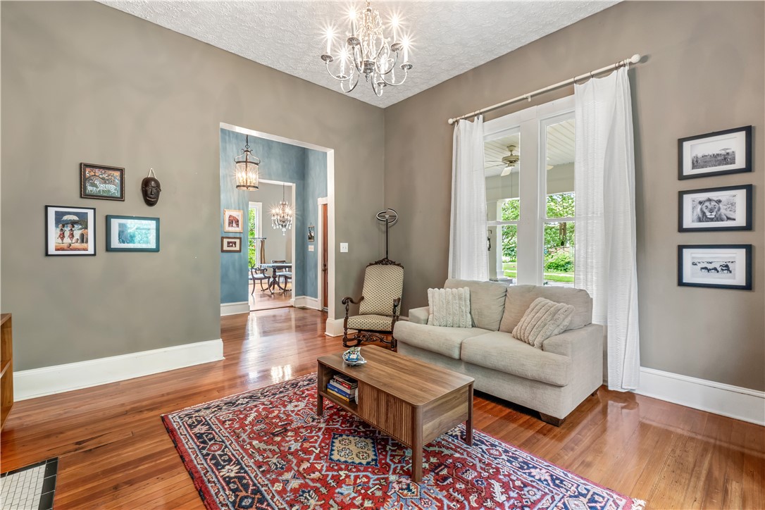 214 N 11TH STREET