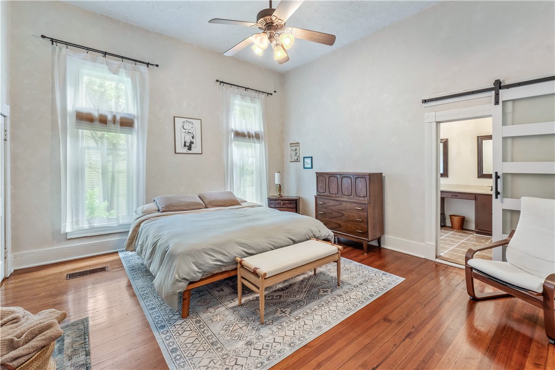 214 N 11TH STREET