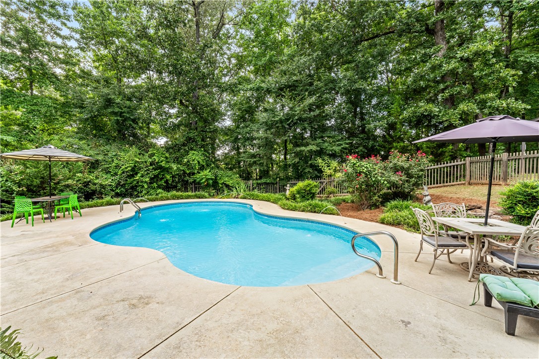 295 QUARRY PLACE