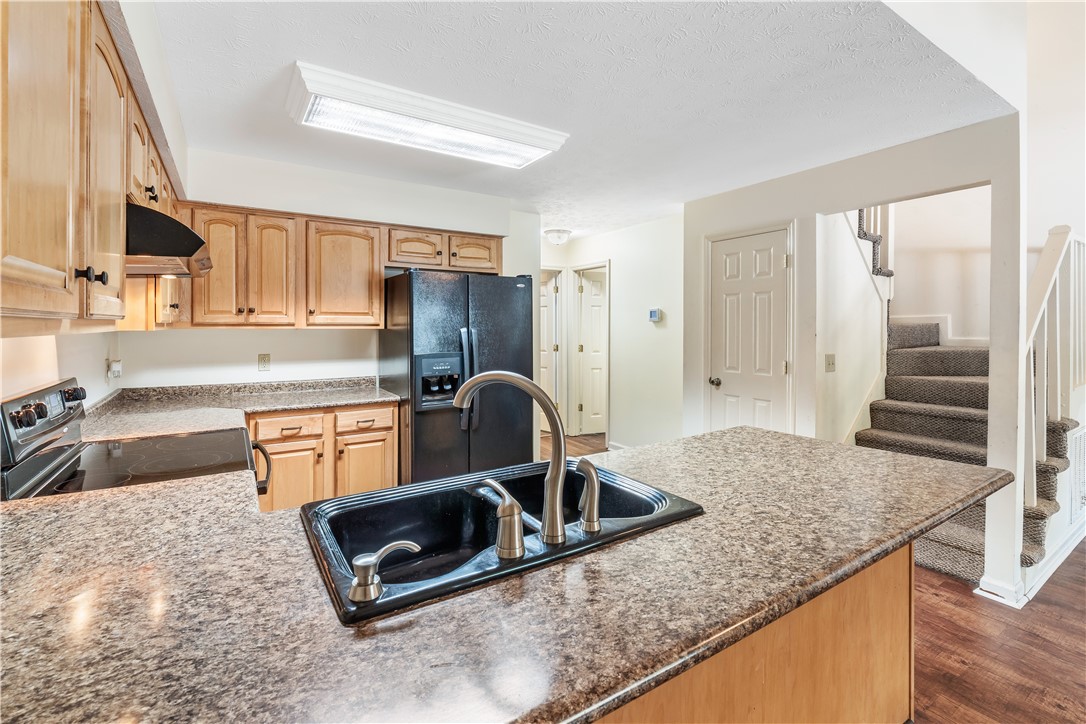 283 IVY LANE