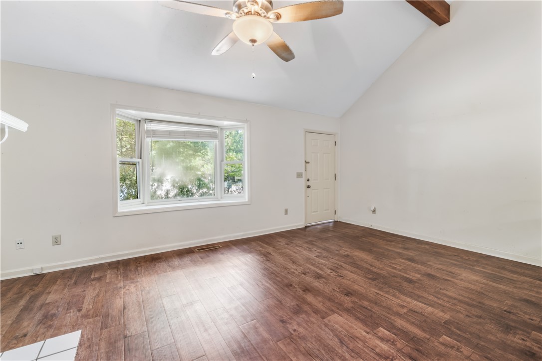 283 IVY LANE