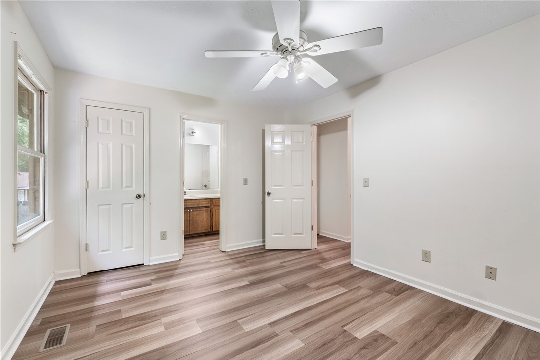 283 IVY LANE
