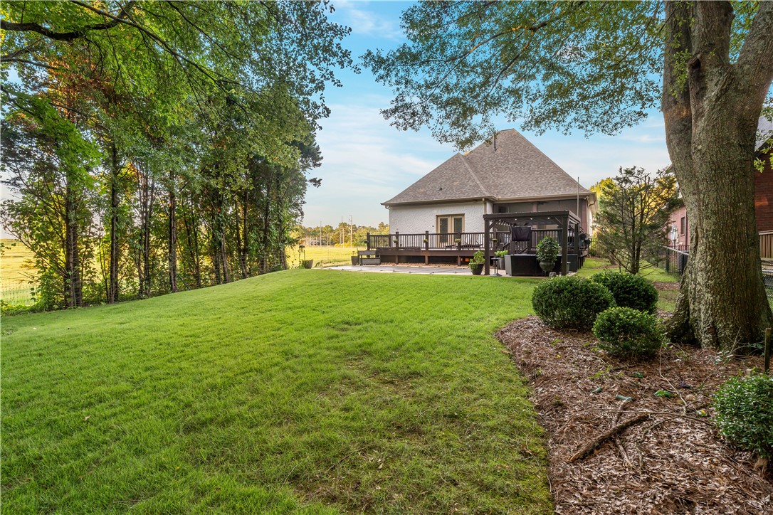 1584 OVERHILL COURT