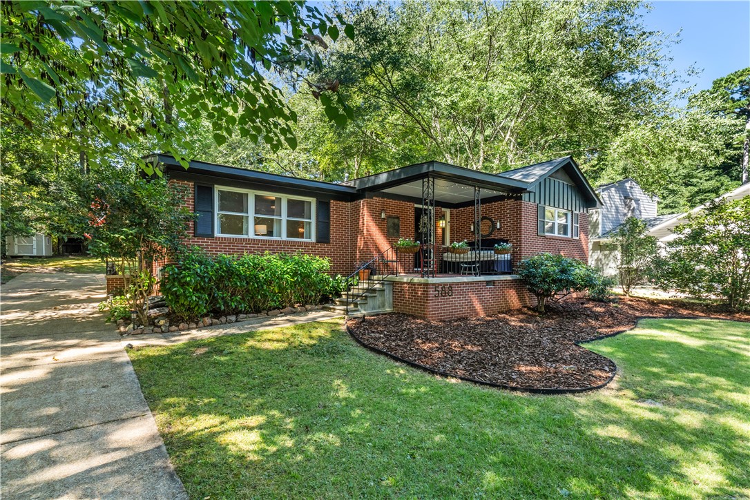 588 SHERWOOD DRIVE