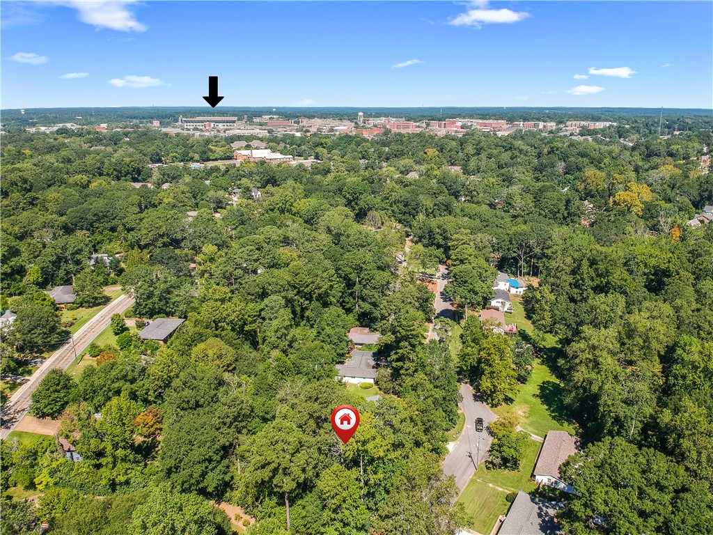 588 SHERWOOD DRIVE