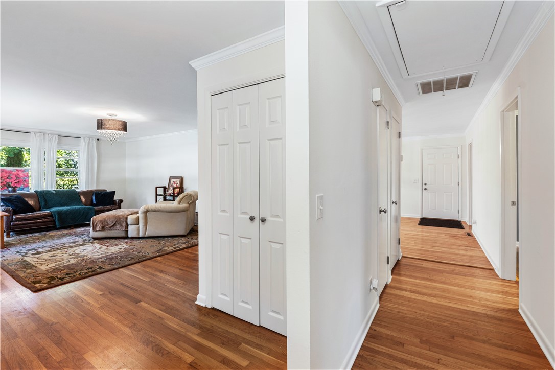 588 SHERWOOD DRIVE
