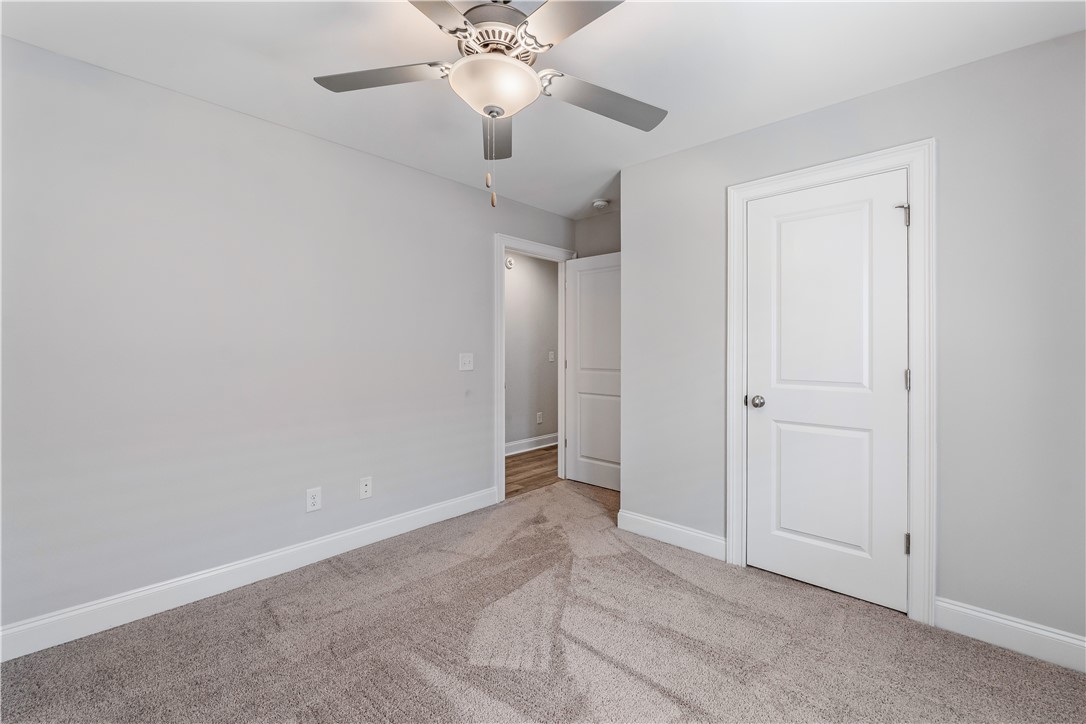 2033 ARMISTEAD LANE