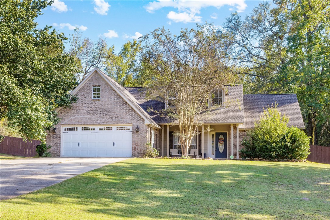 1531 FALLEN OAKS COURT