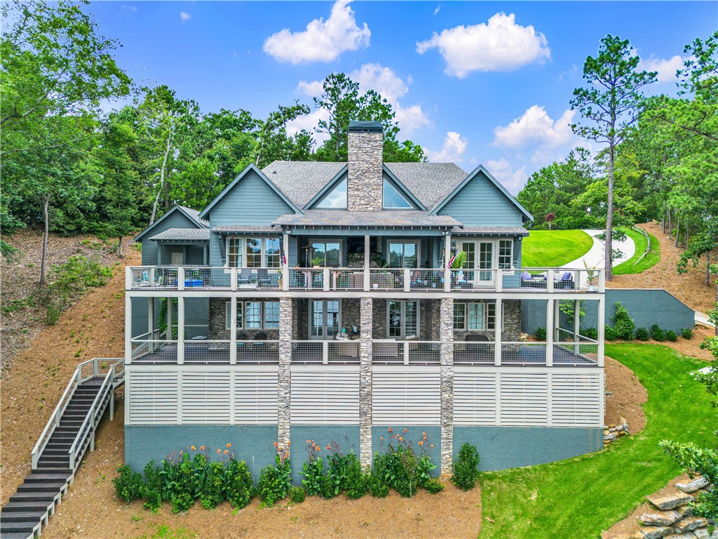100 RIDGE CREST