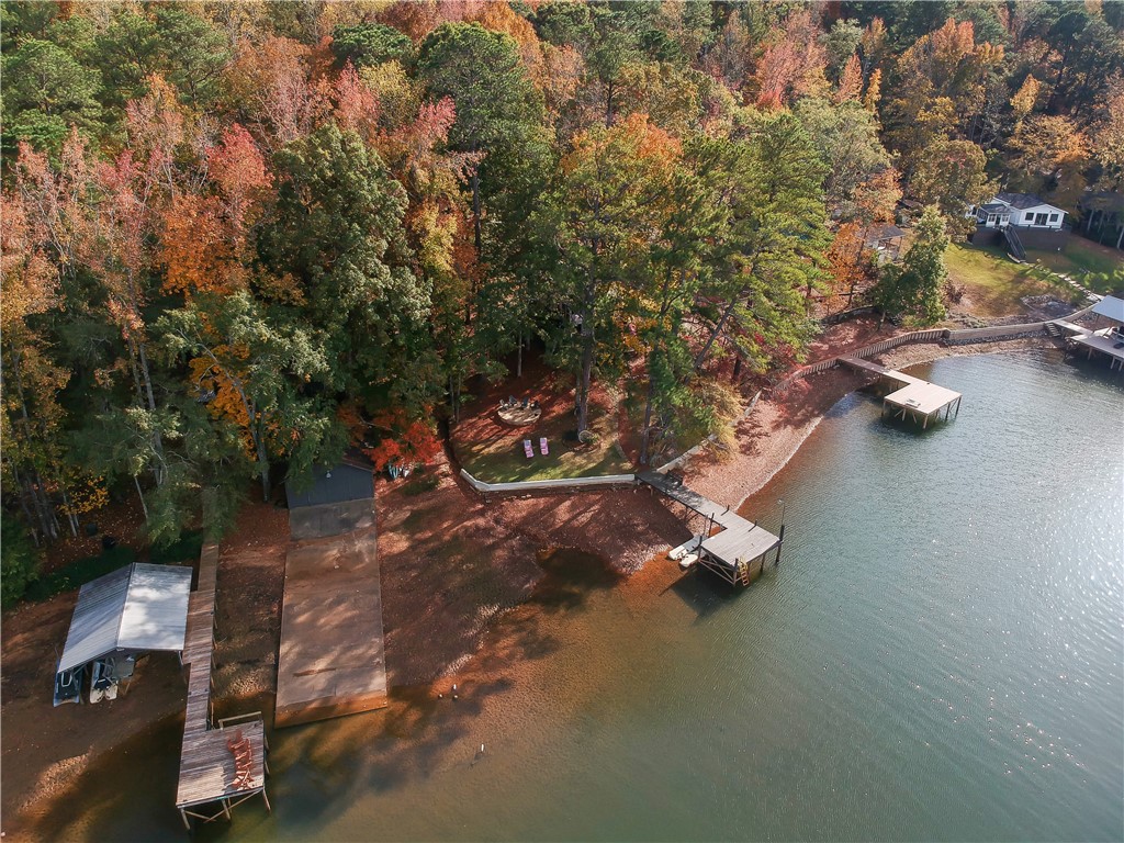 1060 ARROWHEAD ROAD