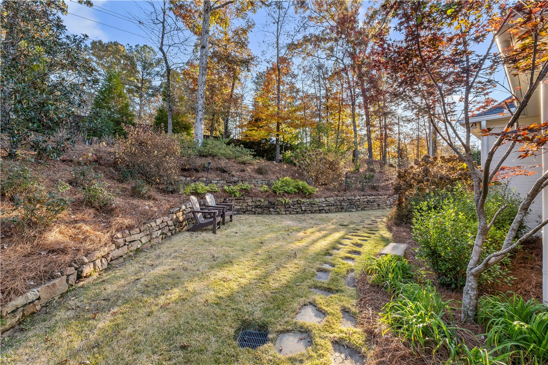 2706 CARRINGTON COURT