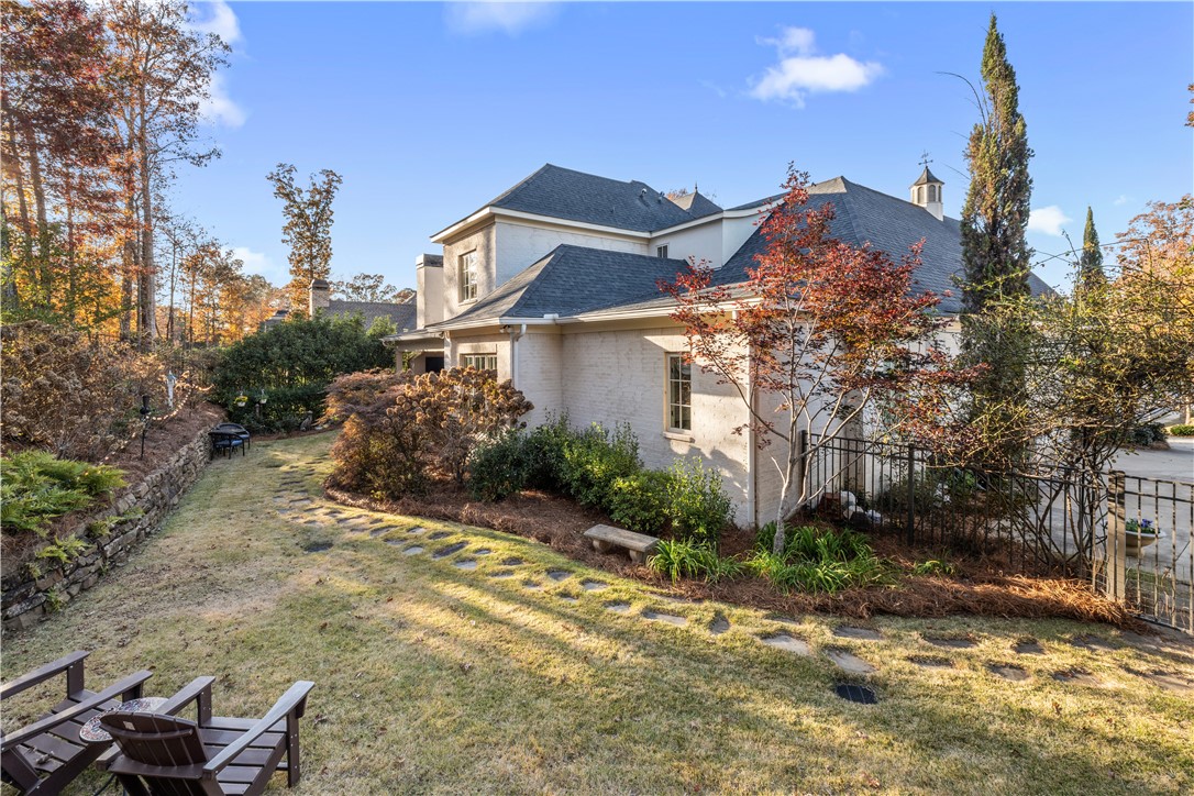 2706 CARRINGTON COURT