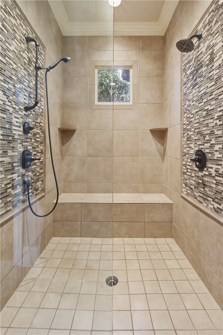 118 PLAINSMAN HILLS LANE
