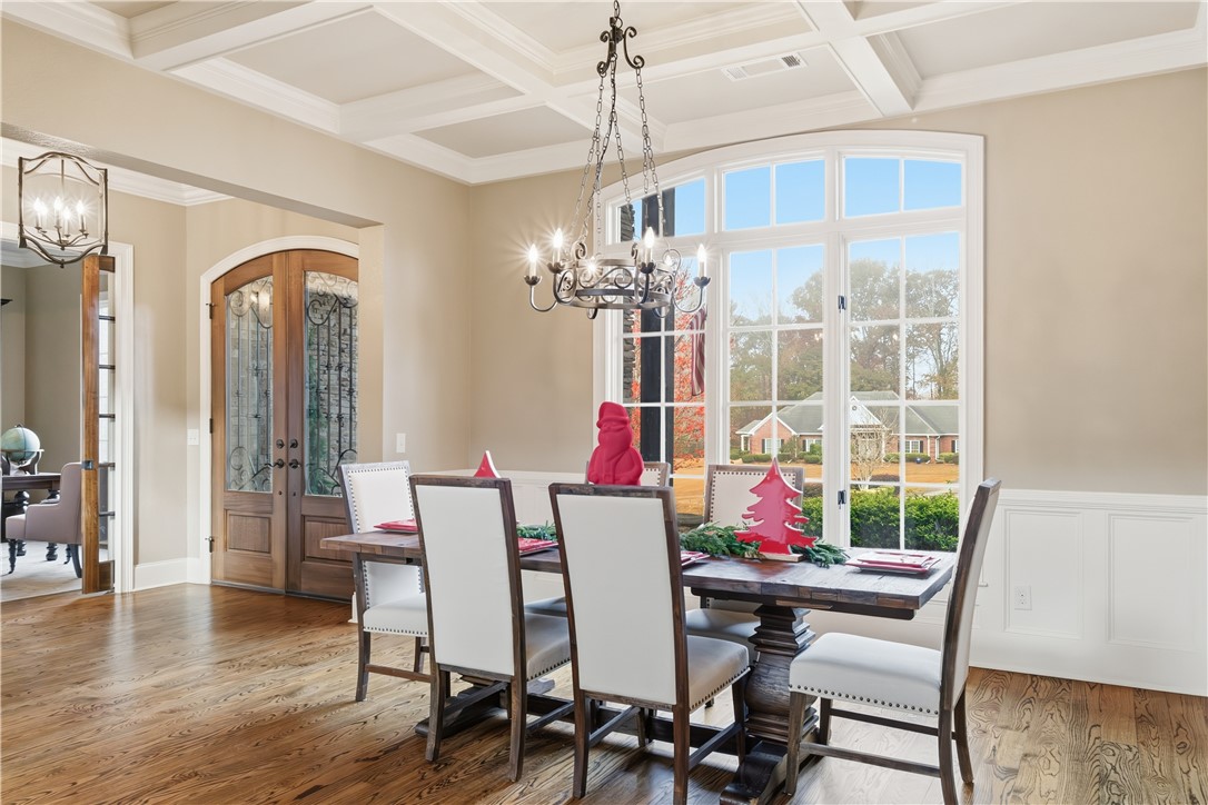 118 PLAINSMAN HILLS LANE