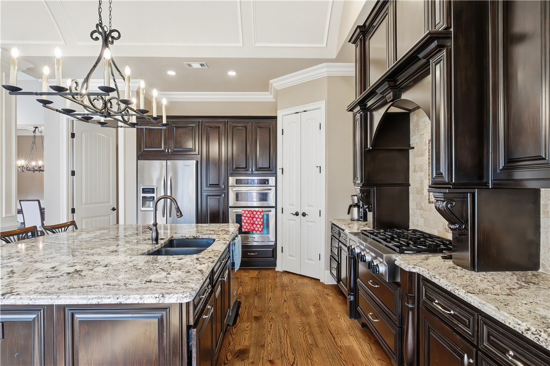 118 PLAINSMAN HILLS LANE