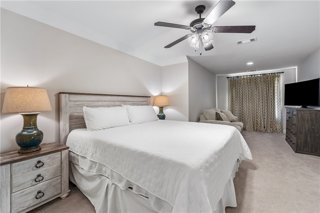 1696 OVERHILL COURT