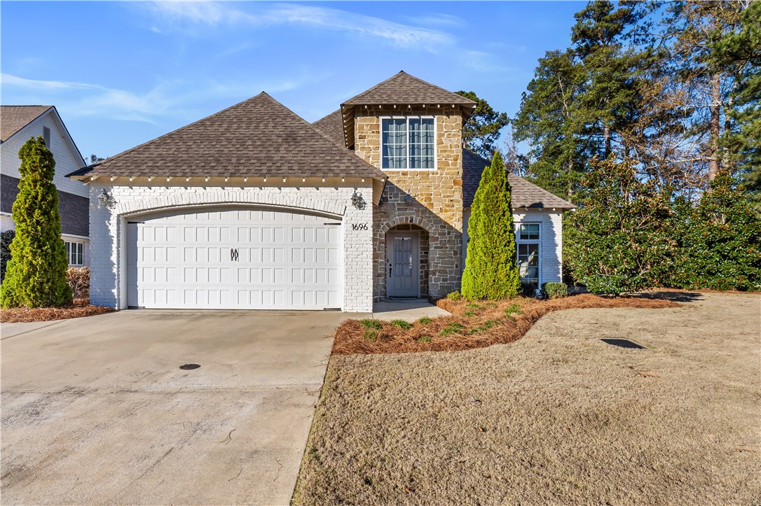 1696 OVERHILL COURT