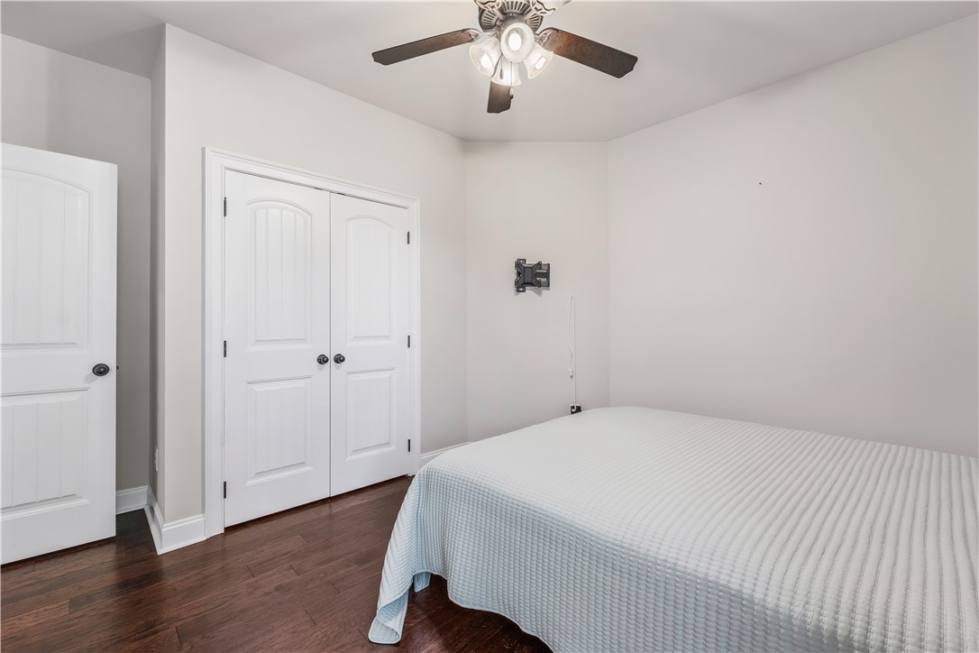 1696 OVERHILL COURT