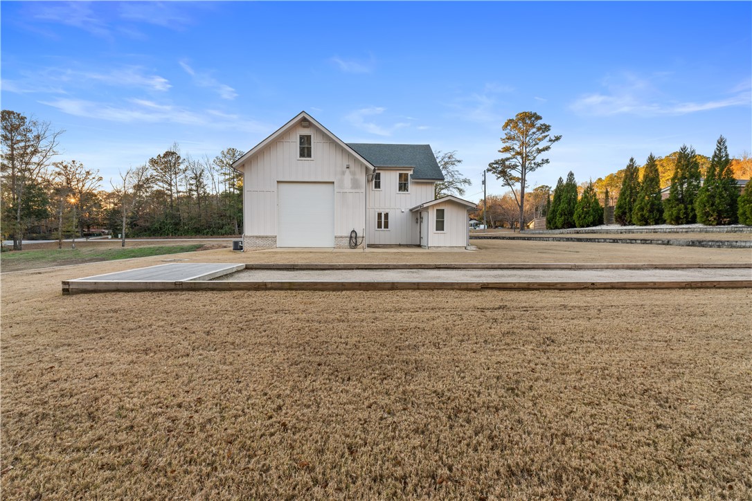 6061 SOCIETY HILL ROAD