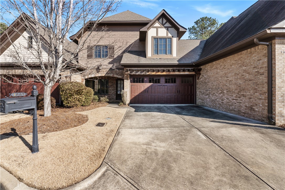 1665 EASTON COURT