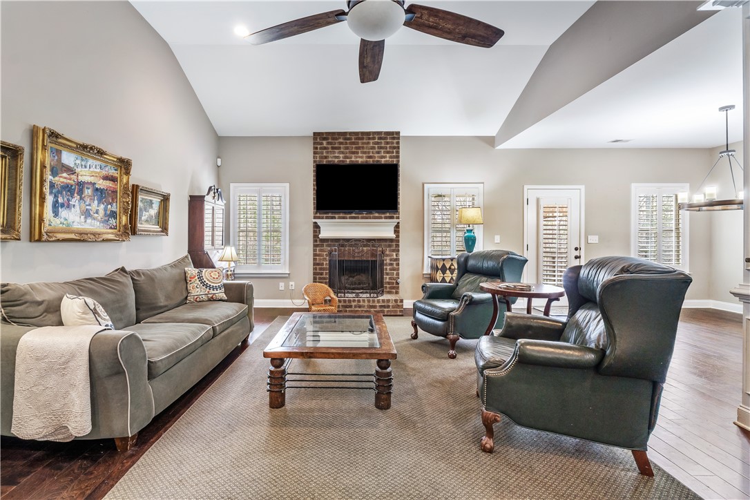 302 QUARRY PLACE
