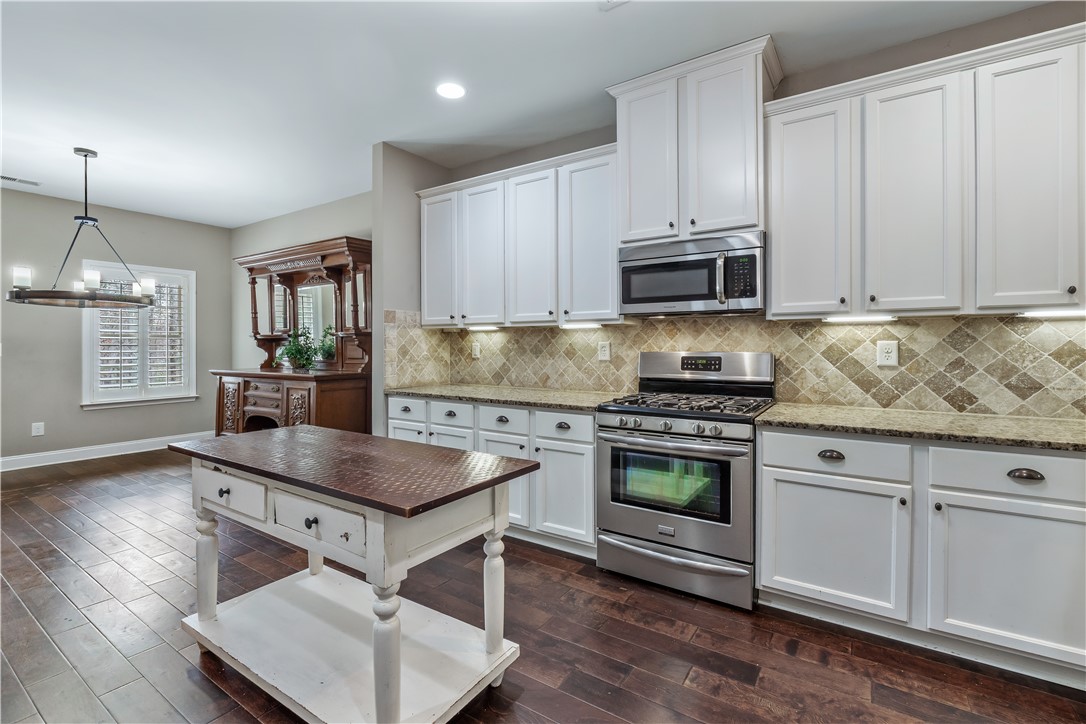 302 QUARRY PLACE