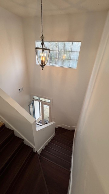 1268 HICKORY LANE