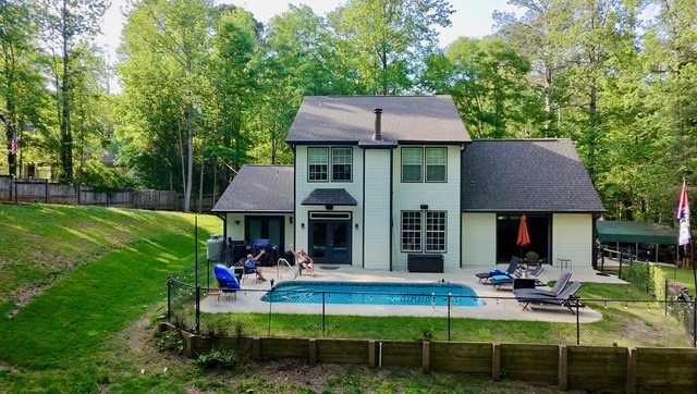 1268 HICKORY LANE