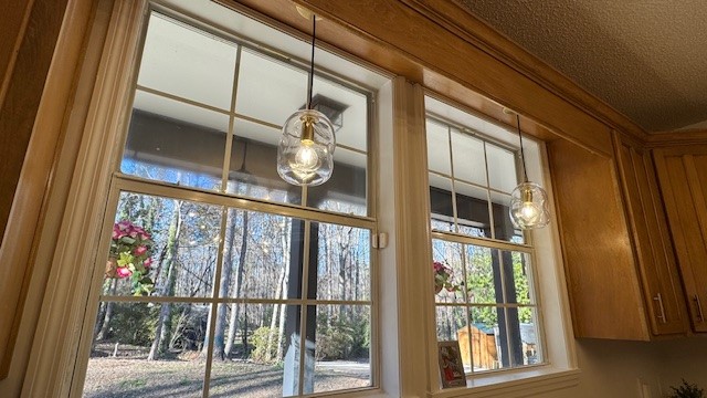 1268 HICKORY LANE
