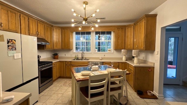 1268 HICKORY LANE