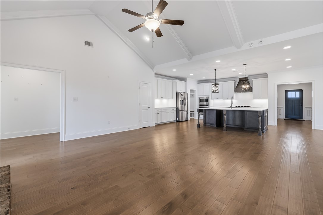 1560 CHARLIE DRIVE