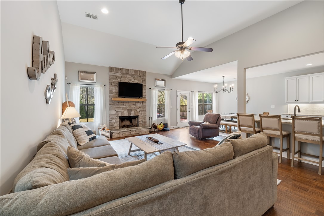 2340 TUSCANY PLACE