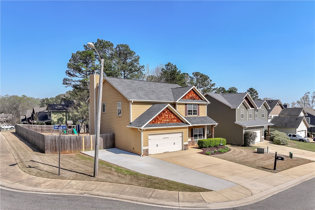 2074 FELICITY LANE