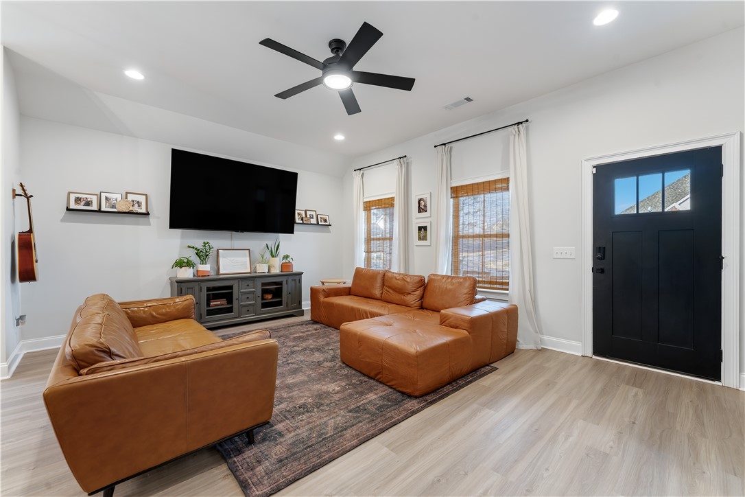2065 ARMISTEAD LANE