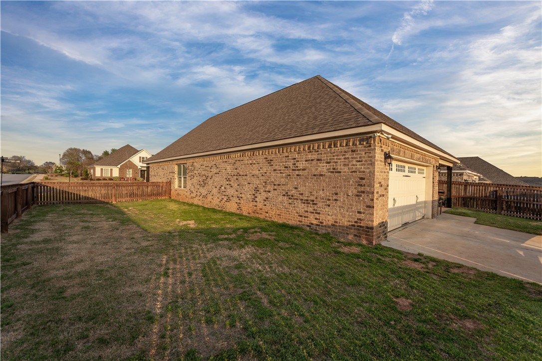 2065 ARMISTEAD LANE