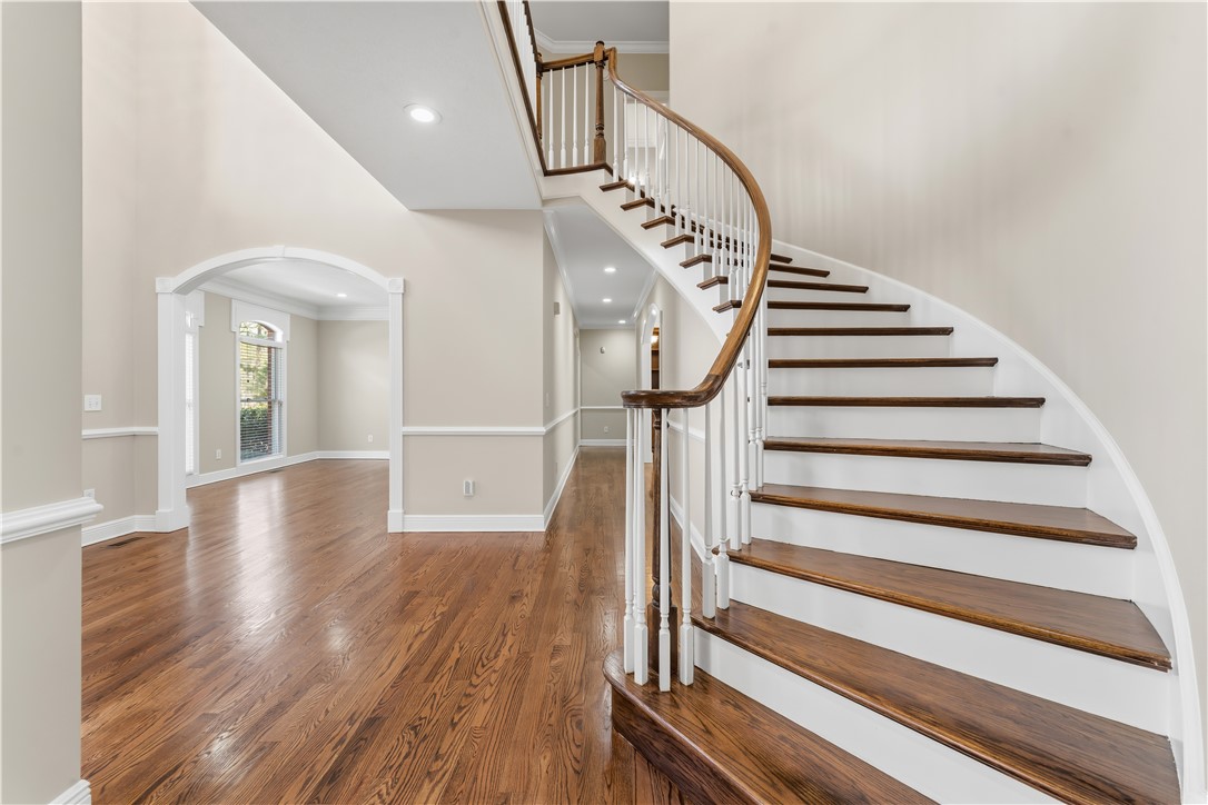 202 ASHETON LANE