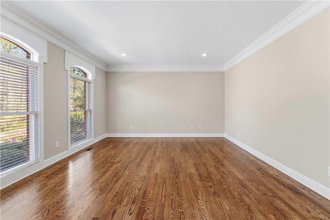 202 ASHETON LANE