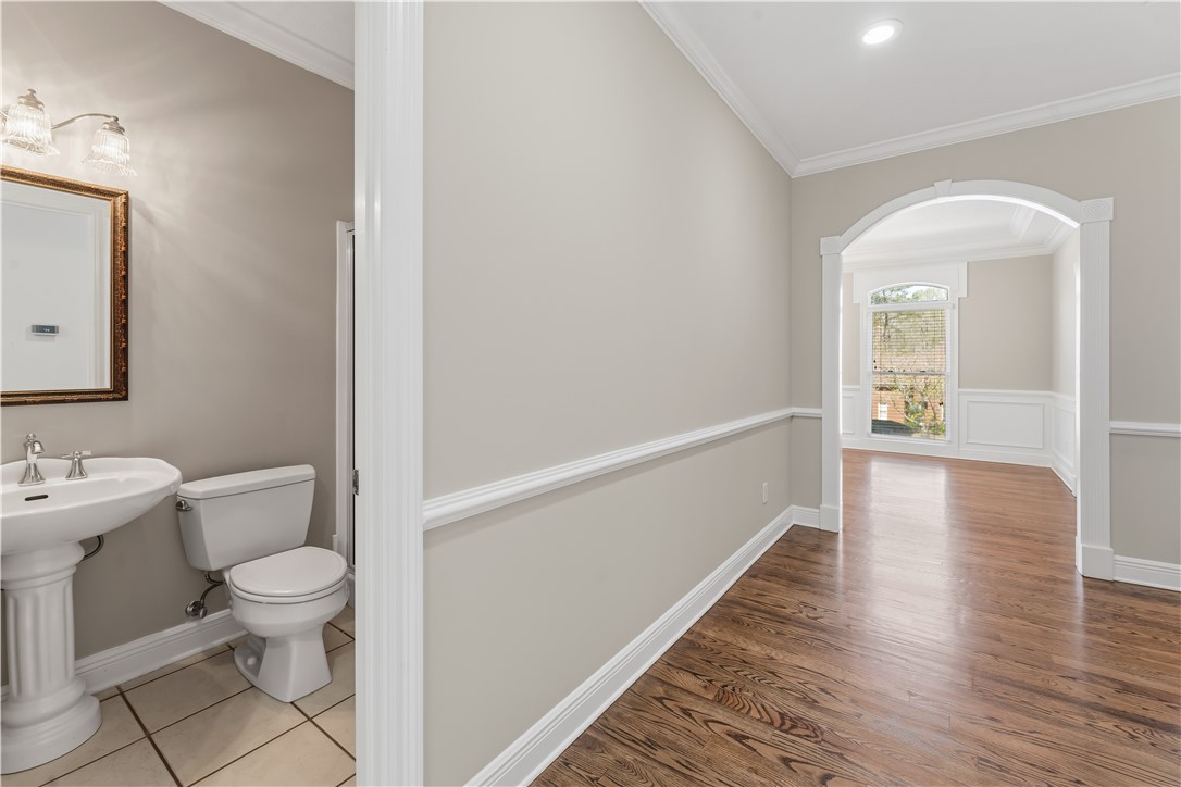 202 ASHETON LANE
