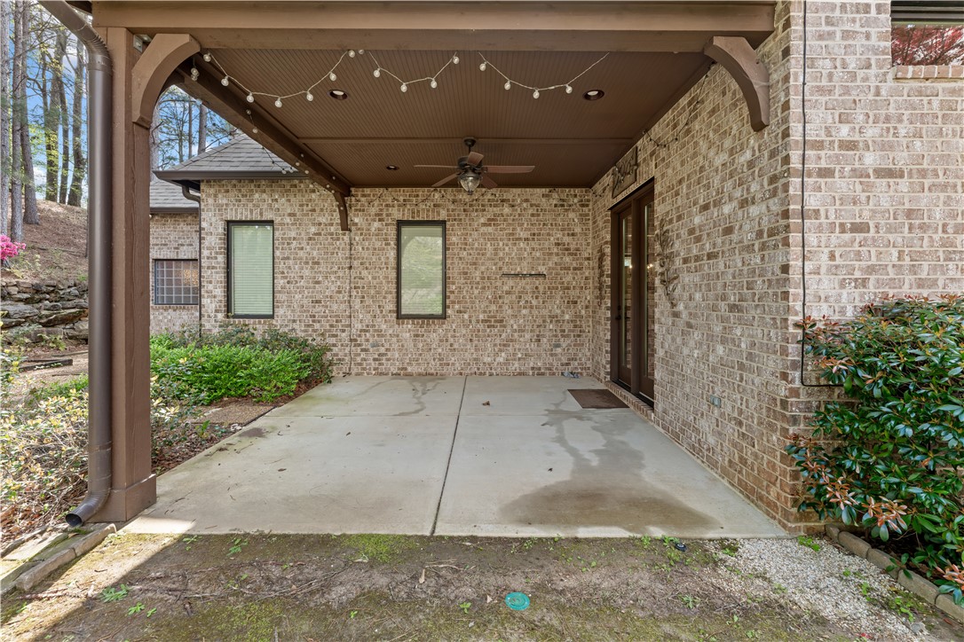 1668 WOODLEY CIRCLE