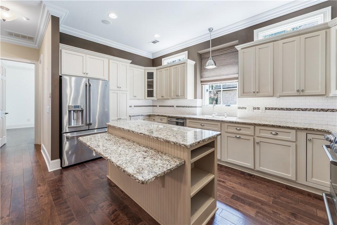 1668 WOODLEY CIRCLE