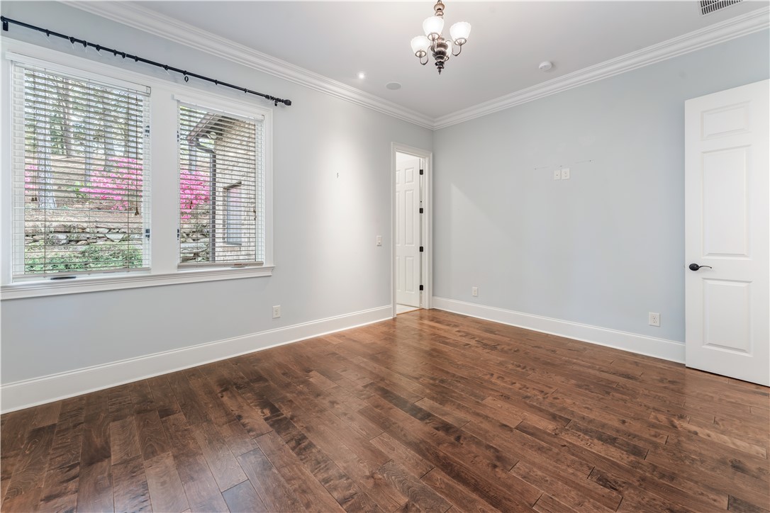 1668 WOODLEY CIRCLE