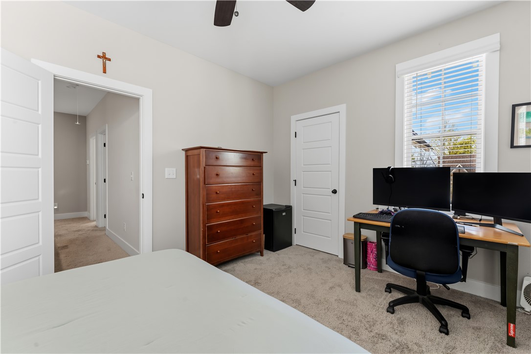 1513 DARTMOUTH DRIVE