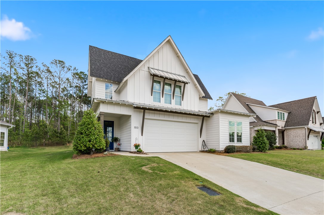 1513 DARTMOUTH DRIVE